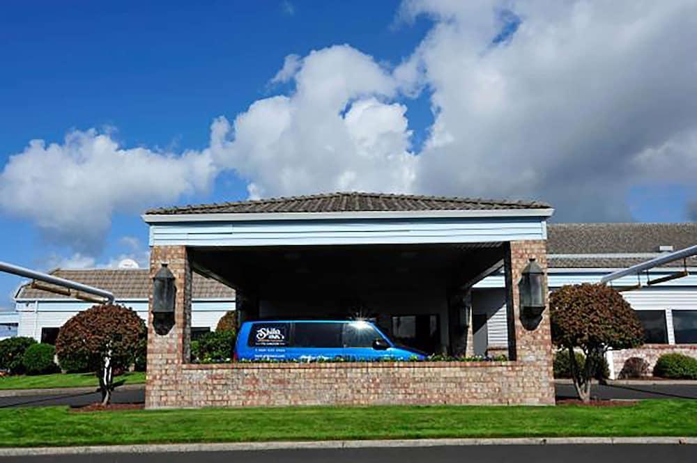 The Tillamook Inn Bagian luar foto