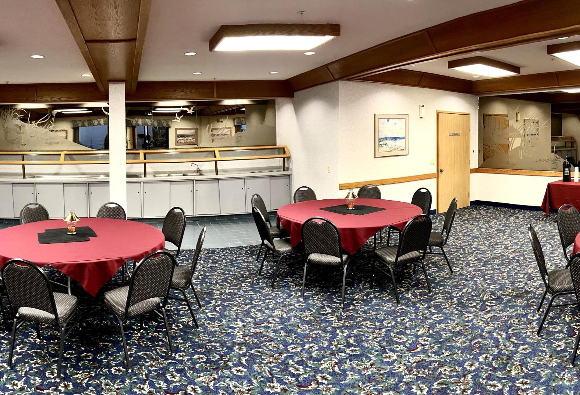 The Tillamook Inn Bagian luar foto